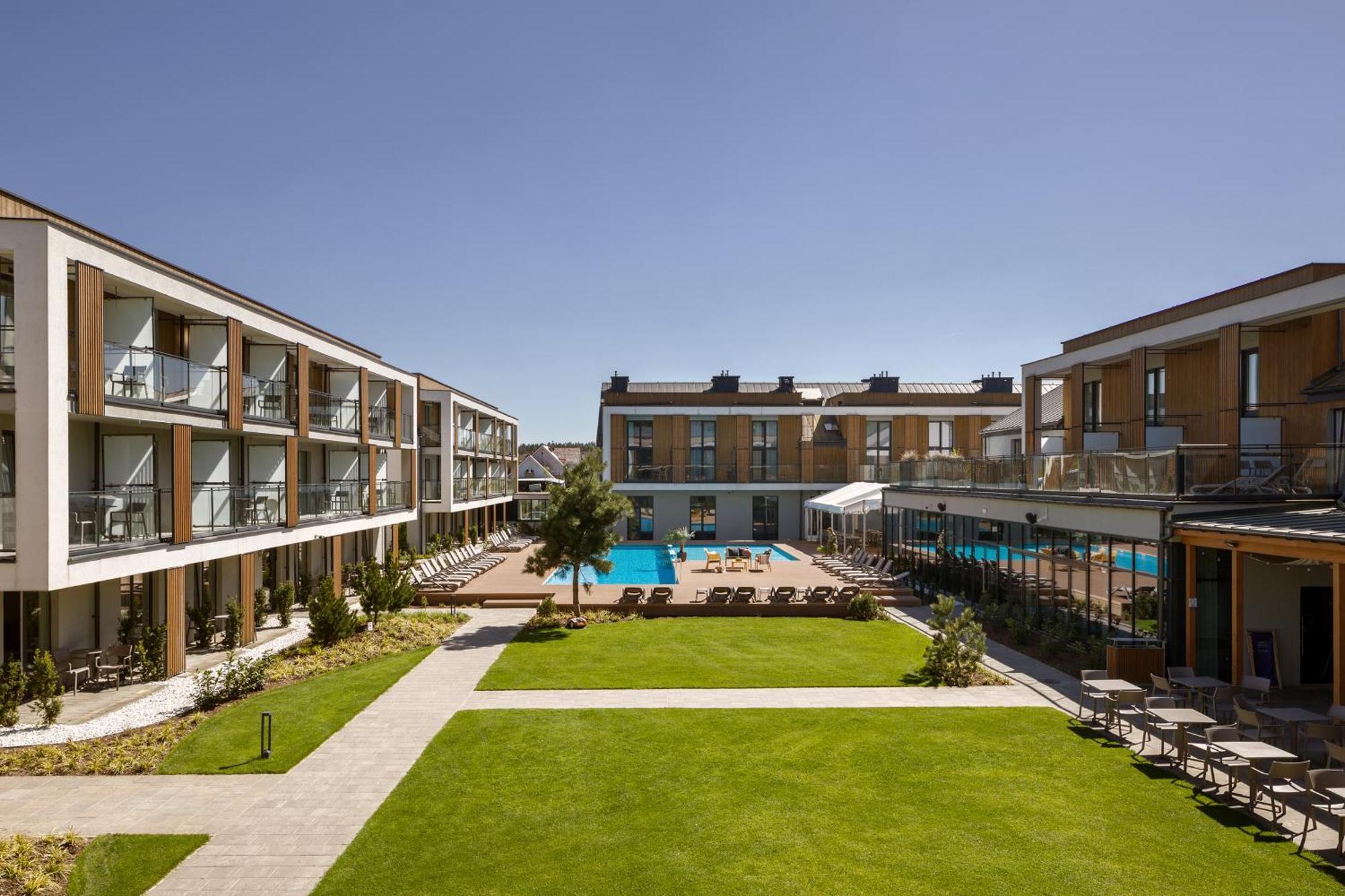 Hotel Saltic Resort & Spa Grzybowo Колобжег Екстериор снимка